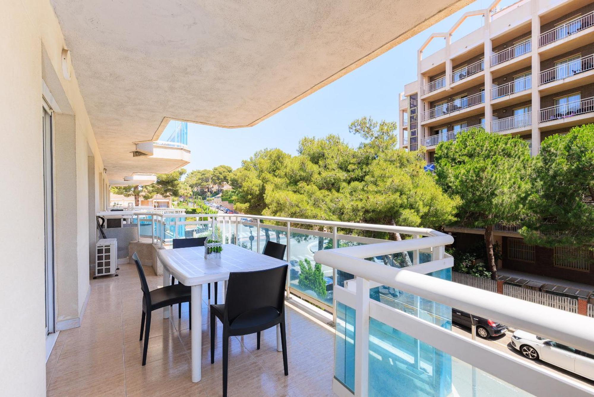 Rentalmar Families Larimar Salou Bagian luar foto