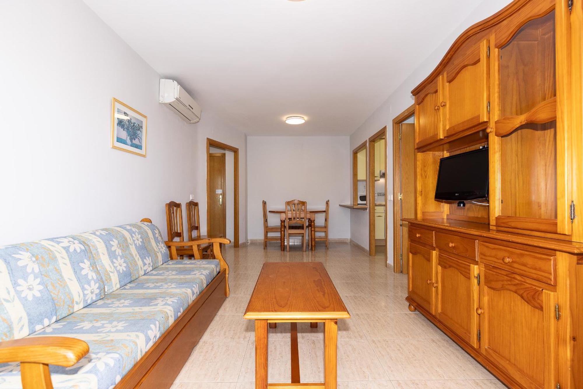Rentalmar Families Larimar Salou Bagian luar foto