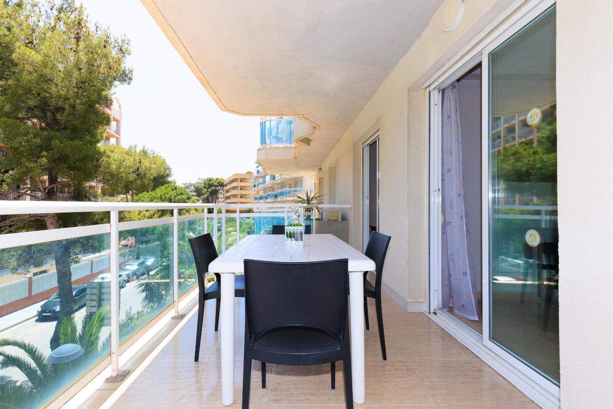 Rentalmar Families Larimar Salou Bagian luar foto