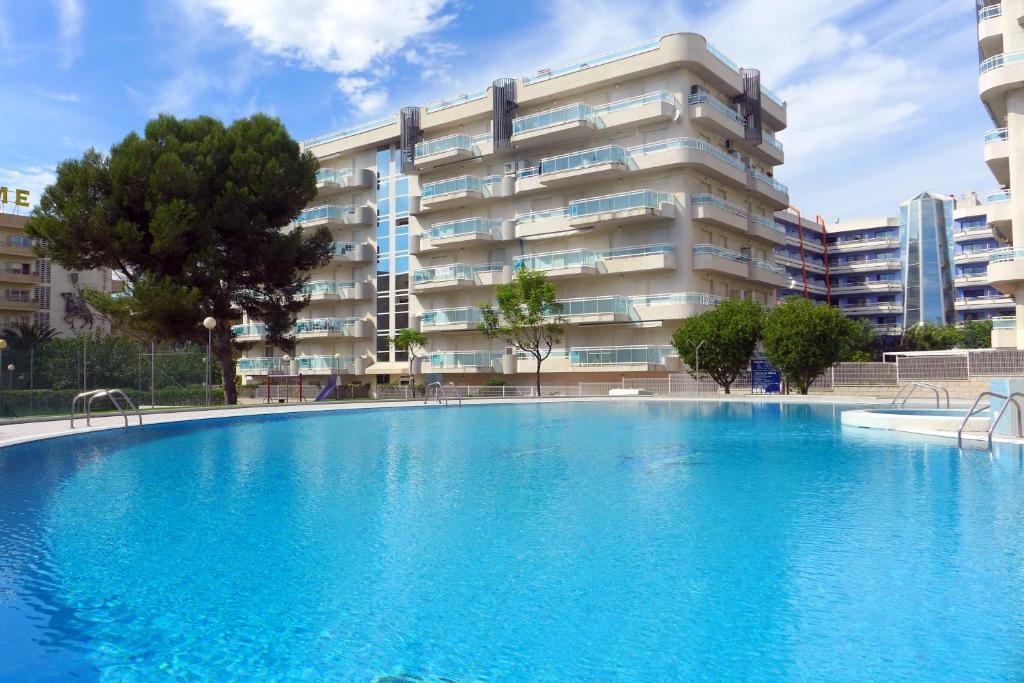 Rentalmar Families Larimar Salou Bagian luar foto