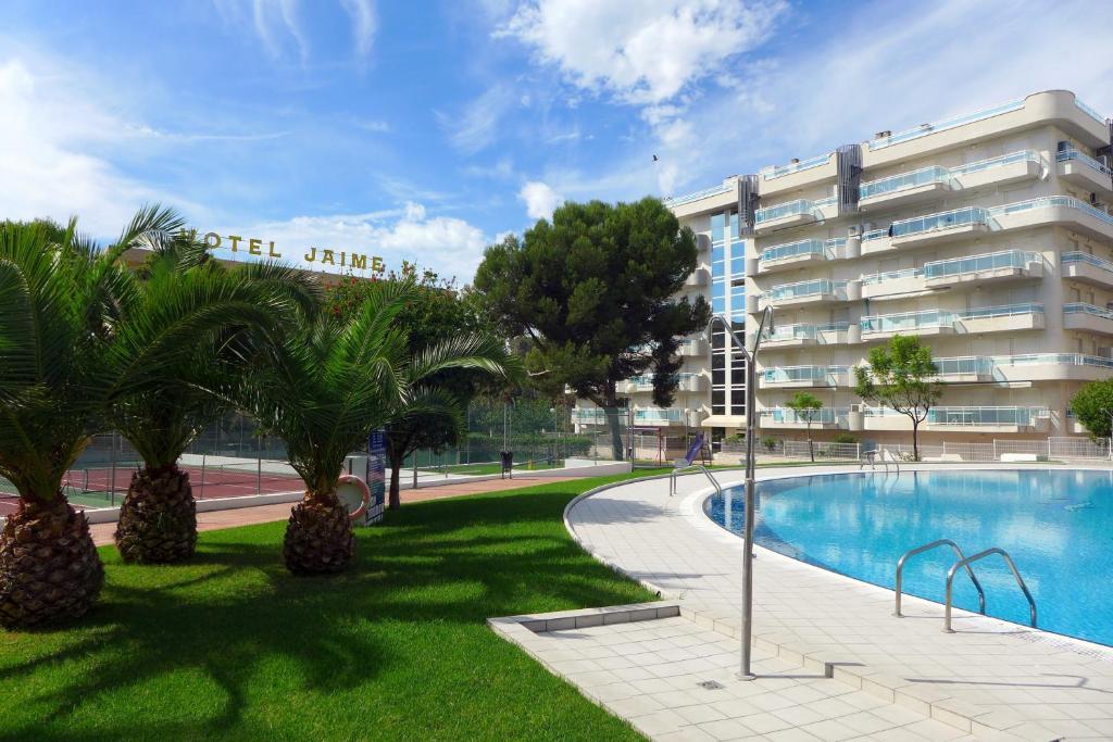 Rentalmar Families Larimar Salou Bagian luar foto